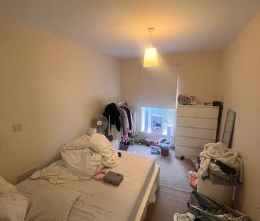 2 Bed Flat, Englefield House, RG30 - Photo 6