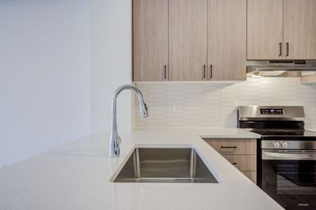 For Lease - 118 Azure Drive, Markham, Ontario - Photo 2