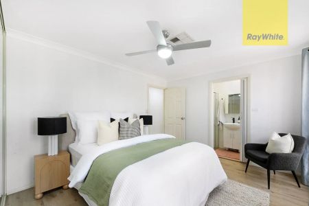 Stunning Four Bedroom Family Home in the Heart of Merrylands - Photo 2