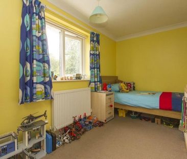 2 bedroom house to rent Hall Close, Hethersett, Norwich, NR9 - Photo 2