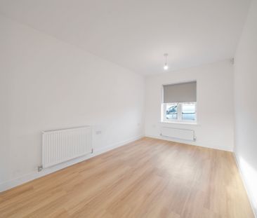 Kingfisher Drive, Northampton - Photo 2