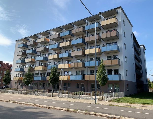 Skånegatan 21 - Foto 1