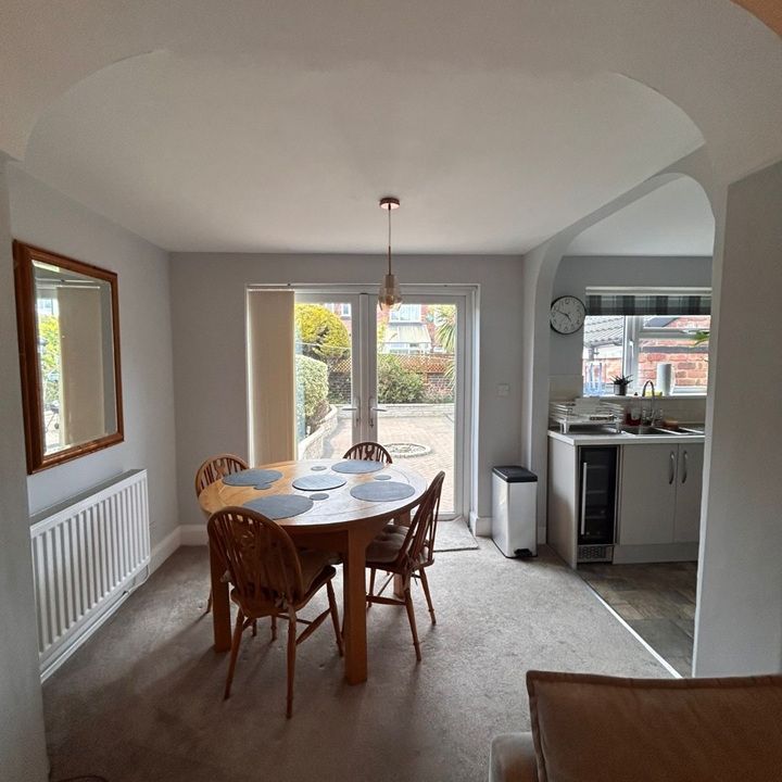 3 Bed Semi-Detached House, Willoughby Road, CH44 - Photo 1