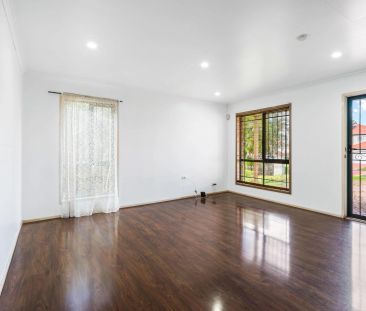 CHARMING FAMILY HOME - AIR CON - MANSFIELD CATCHMENT - Photo 2