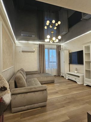 Faleza Nord apartament 2 camere prima inchiriere - Fotografie 1