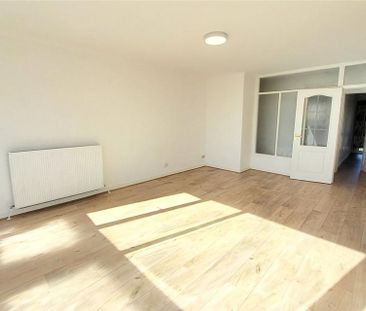 3 bedroom apartment to rent - Photo 5