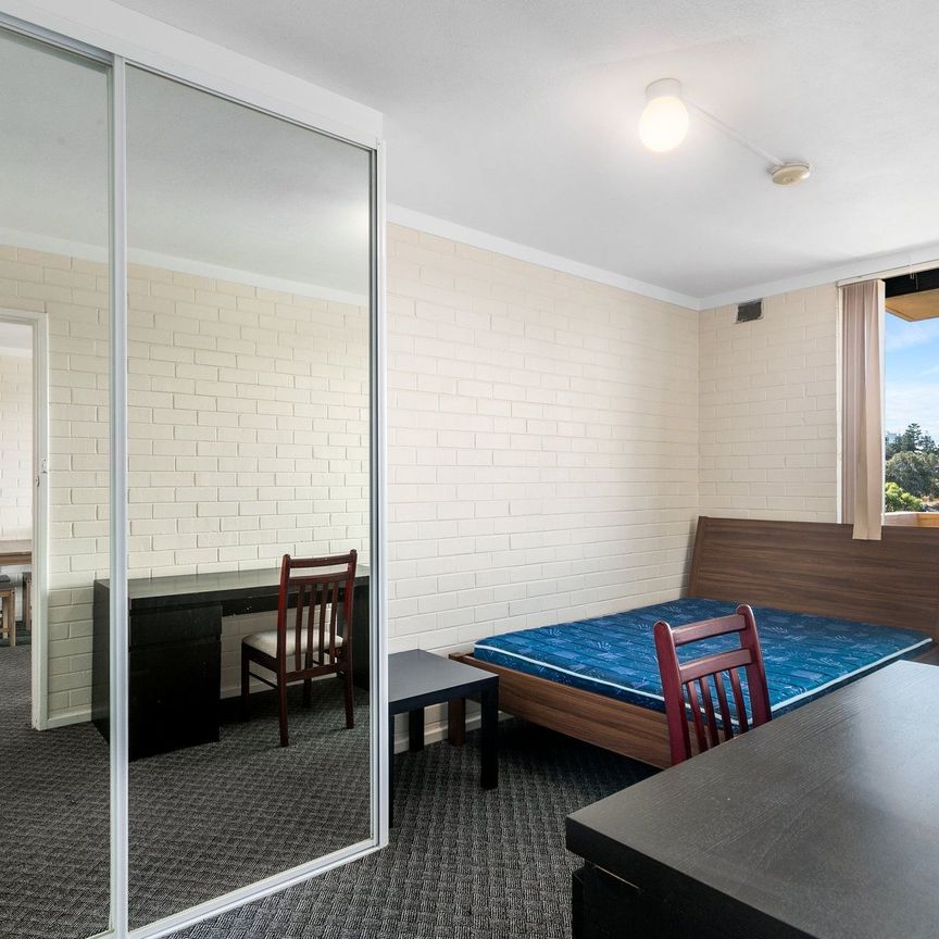 74/4 Dover Court, - Photo 1