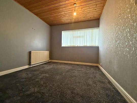 Small Street, West Bromwich, B71 - Photo 1