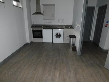 Flat 2 49a Market Street, Omagh, BT78 1EL - Photo 3
