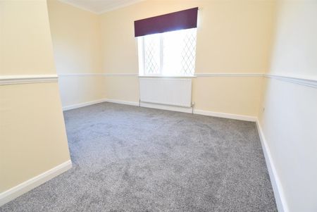 Cromwell Crescent, Pontefract - Photo 5