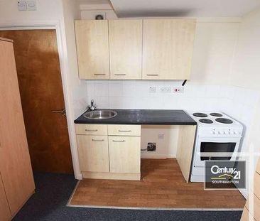 |ref: |, Salisbury Street, Southampton, SO15 - Photo 2