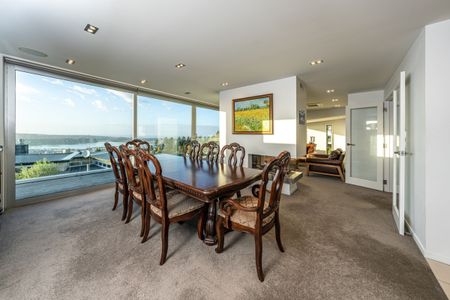 Architectural Masterpiece with Panoramic City & Harbour Views - Photo 4