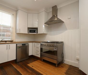 20 Cowper Street, Goulburn - Photo 1
