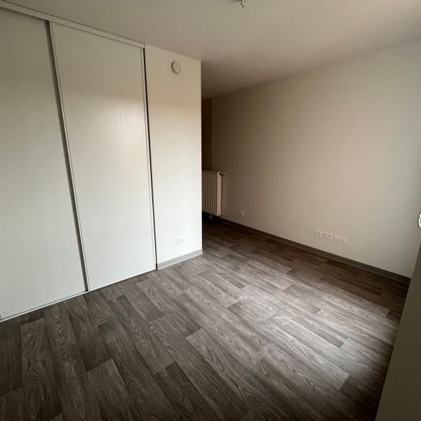 Location Appartement 1 pièce 17m² FRANQUEVILLE ST PIERRE 76520 - Photo 1