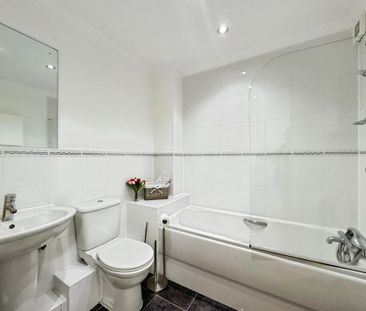 2 bedroom apartment to rent - Photo 6