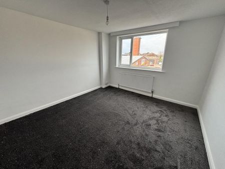 3 bedroom maisonette to rent - Photo 3