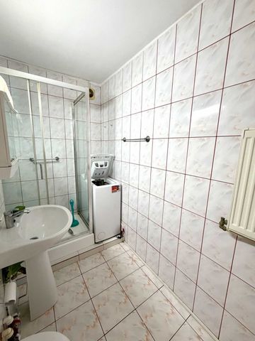 Vitan mall etaj 3 din 4 vlaicu voda - Photo 3