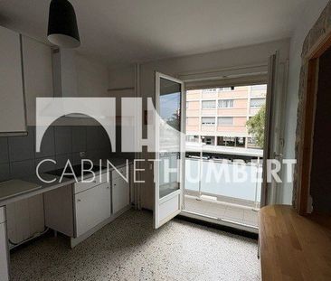 Location Appartement 2 pièces 49m² ST ETIENNE 42000 - Photo 4