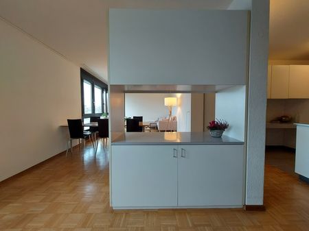 2.5 Zimmer, 71 m², 3. Stock - Foto 3