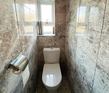 2 bedroom terraced house to rent - Photo 6