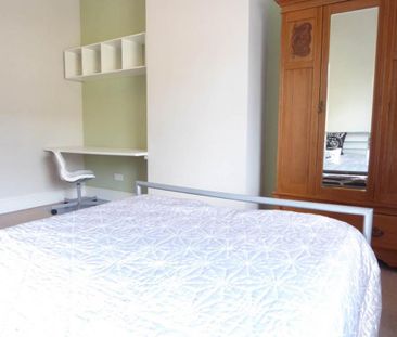 2 bedroom house to rent - Photo 3