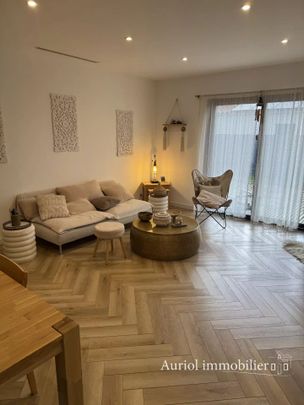 Location Maison 4 pièces 81m² PLAN D AUPS STE BAUME 83640 - Photo 1