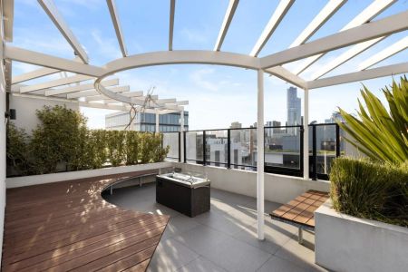 Prestigious Wil & Co Living in the Heart of South Yarra - Photo 5
