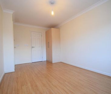 Cairnpark, Rickmansworth Road, Watford, WD18 - Photo 3
