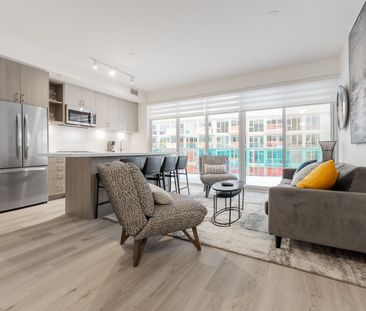 For Lease - 333 Sunseeker Avenue Unit# 528, Innisfil, Ontario - Photo 2