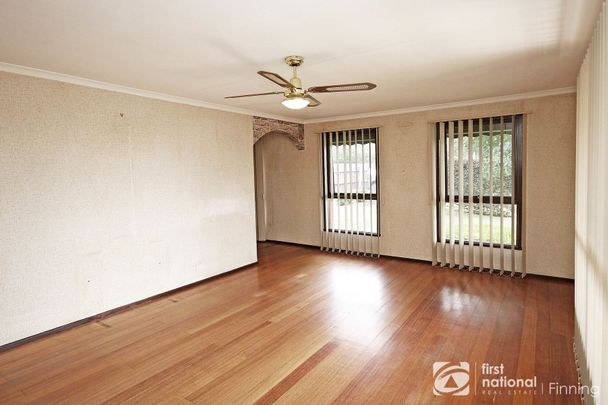 CENTRALLY LOCATED FAMILY HOME WITH BUNGALOW - Photo 1