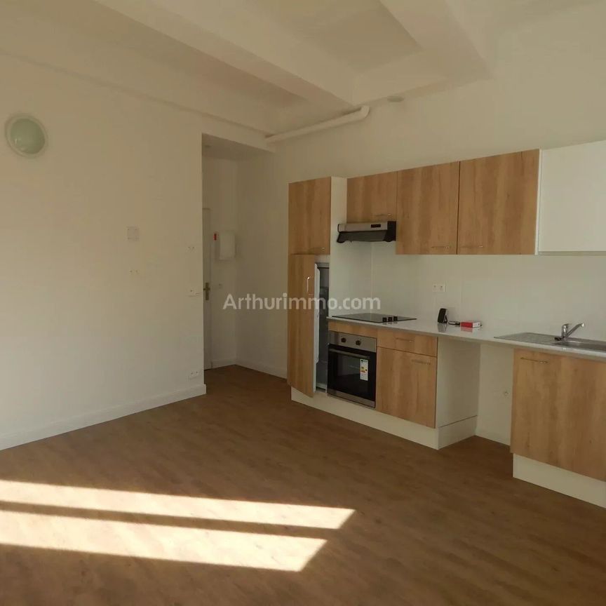 Location Appartement 1 pièces 23 m2 à Salernes - Photo 1