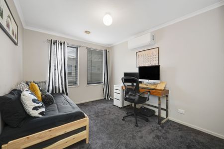 8/15 Ironbark Circuit, Jerrabomberra - Photo 5