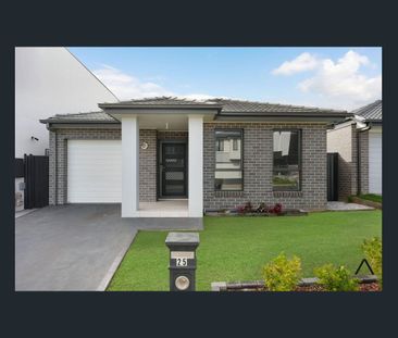 Modern 3 Bedroom Home in Quiet, Convenient Location - Photo 6