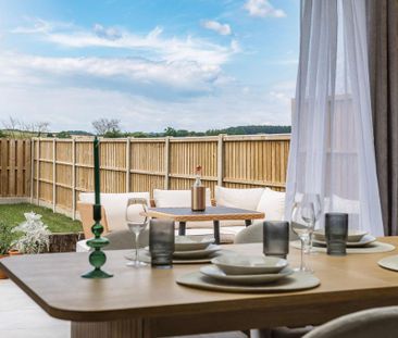 3 bedroom semi-detached house to rent - Photo 5