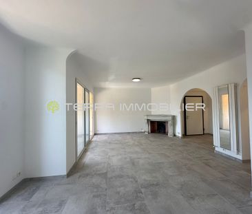 Location Appartement 3 pièces 85m² AJACCIO 20000 - Photo 1