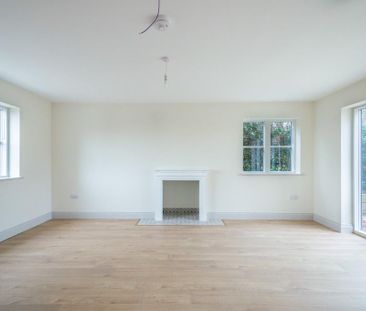 4 bedroom detached house to rent - Photo 1