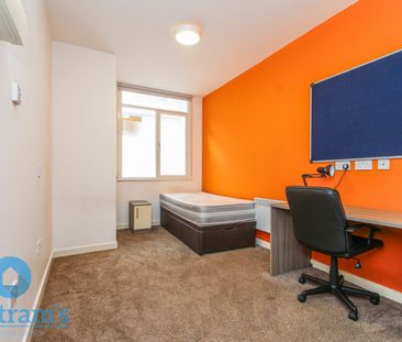 1 bed Apartment for Rent - Photo 5