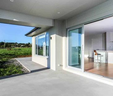 Beautiful family home on 10 Acres - Photo 2