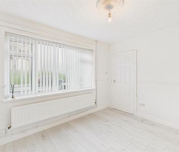 2 bedroom semi-detached house to rent - Photo 5