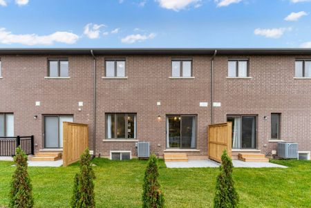 For Lease - 4552 Portage Road Unit# 45, Niagara Falls, Ontario - Photo 3