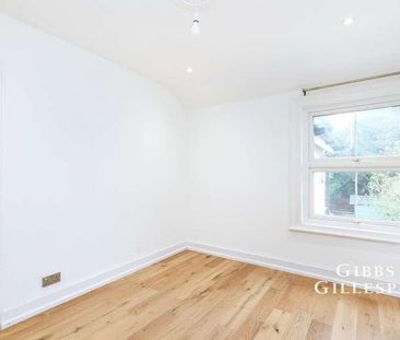 The Greenway, Chalfont St. Peter, Gerrards Cross, Buckinghamshire, SL9 - Photo 3