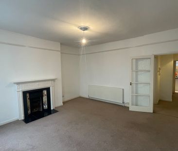 2 Bed Flat, Devonshire Place, BN2 - Photo 3