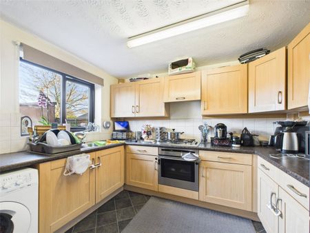 Eaton Close, Beeston, Nottingham, NG9 - Photo 5