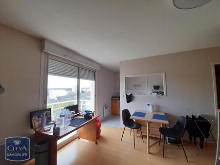 Location Appartement 1 pièce 28m² LAVAL 53000 - Photo 2