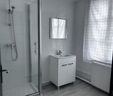 Location Appartement 3 pièces 66m² CAUDEBEC LES ELBEUF 76320 - Photo 5