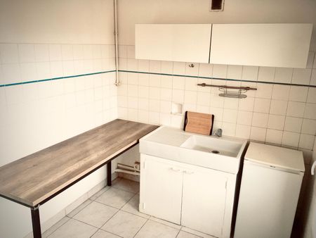 Location Appartement 1 pièce 30m² VALENCE 26000 - Photo 3