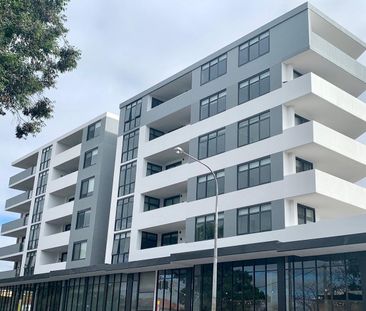 ITS GOT THE LOT - Photo 3