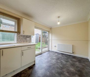 3 bedroom terraced house to rent - Photo 2