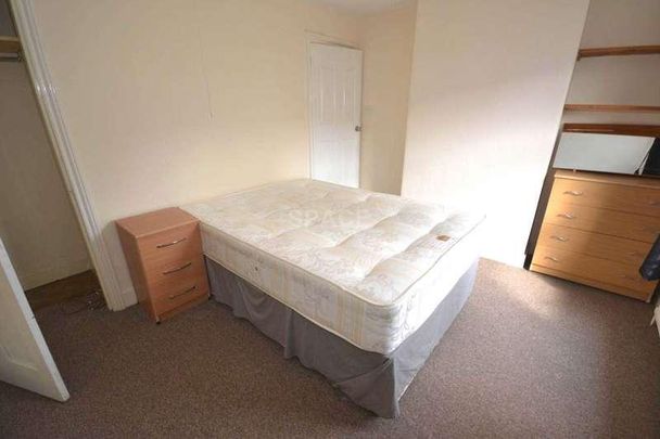 Cardigan Road, Reading, Berkshire, RG1 - Photo 1