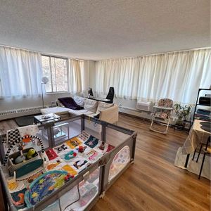 Montréal – Côte-des-Neiges – RockHill – Super appartement 4 1/2 à louer - Photo 2